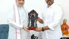 జగన్‌ గురించి అమిత్‌ షాతో ఏమి మాట్లాడారో