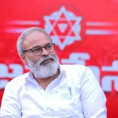 బతికుంటే వంగవీటి రంగా ముఖ్యమంత్రి అయ్యేవారా? బతికుంటే వంగవీటి రంగా ముఖ్యమంత్రి అయ్యేవారా?