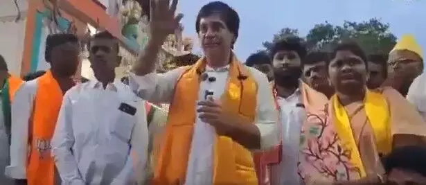 వివాదాస్పదమైన ఆదోని బీజేపీ ఎమ్మెల్యే పార్థసారథి వ్యాఖ్యలు వివాదాస్పదమైన ఆదోని బీజేపీ ఎమ్మెల్యే పార్థసారథి వ్యాఖ్యలు