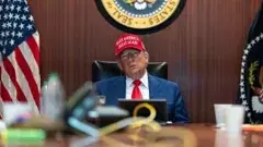 ట్రంప్ కందిరీగల తుట్టెను కదిపారా?