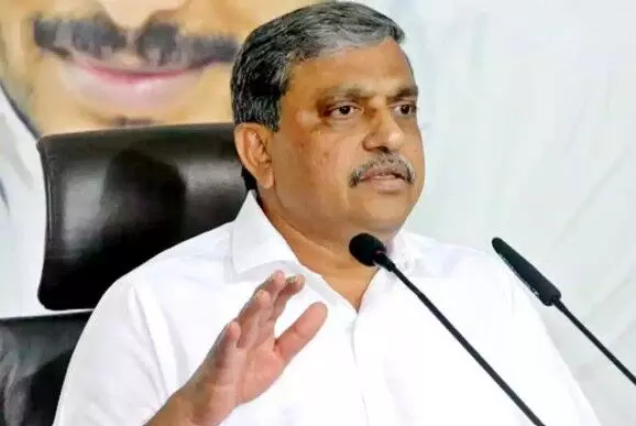 సజ్జల రామకృష్ణారెడ్డిపై కేసు నమోదు సజ్జల రామకృష్ణారెడ్డిపై కేసు నమోదు