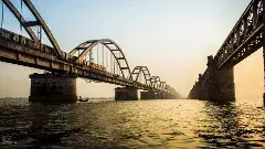 గోదారి హావెలాక్ బ్రిడ్జి మీద  తెలుగు  క్రాఫ్ట్ బజార్