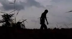 మరో మహా నిష్క్రమణం