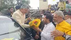 SWARNA kUPPAM | ఎయిర్ పోర్ట్ వస్తాంది, భూములివ్వండి...