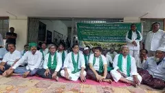 సాగునీటి విడుదల కోసం గళమెత్తిన అన్నదాతలు