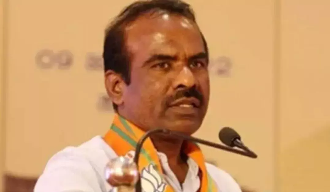 కర్ణాటక: చీఫ్ సెక్రటరీపై సీటి రవికుమార్ వివాదాస్పద వ్యాఖ్యలు