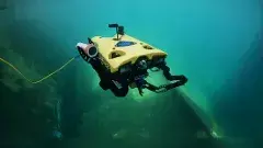 అండర్ వాటర్ డ్రోన్ తయారు చేసిన కర్నూలు శాస్త్రవేత్తలు