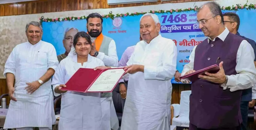 ప్రభుత్వ ఉద్యోగాల్లో మహిళా కోటా భారీగా పెంపు.. ప్రభుత్వ ఉద్యోగాల్లో మహిళా కోటా భారీగా పెంపు..
