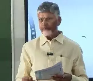 పిల్లలూ బాగున్నారా..చంద్రబాబు టీచరయ్యారు పిల్లలూ బాగున్నారా..చంద్రబాబు టీచరయ్యారు