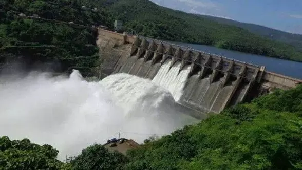 సాగర్‌కి భారీగా వరద నీరు