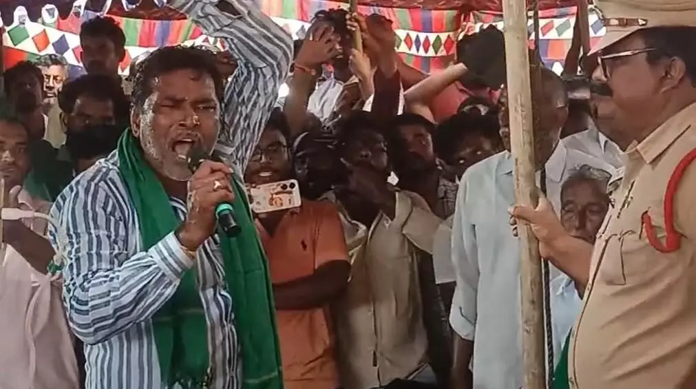 ఆంధ్రా కరేడులో ఏమి జరుగుతున్నది? కాంతి నల్లూరి గ్రౌండ్ రిపోర్టు ఆంధ్రా కరేడులో ఏమి జరుగుతున్నది? కాంతి నల్లూరి గ్రౌండ్ రిపోర్టు