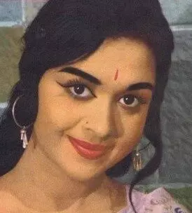 అలనాటి సూపర్ స్టార్ బి సరోజాదేవి ఇక లేరు... అలనాటి సూపర్ స్టార్ బి సరోజాదేవి ఇక లేరు...