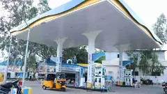 ఆ పెట్రోల్ బంక్‌ను నడిపేది మహిళలే..