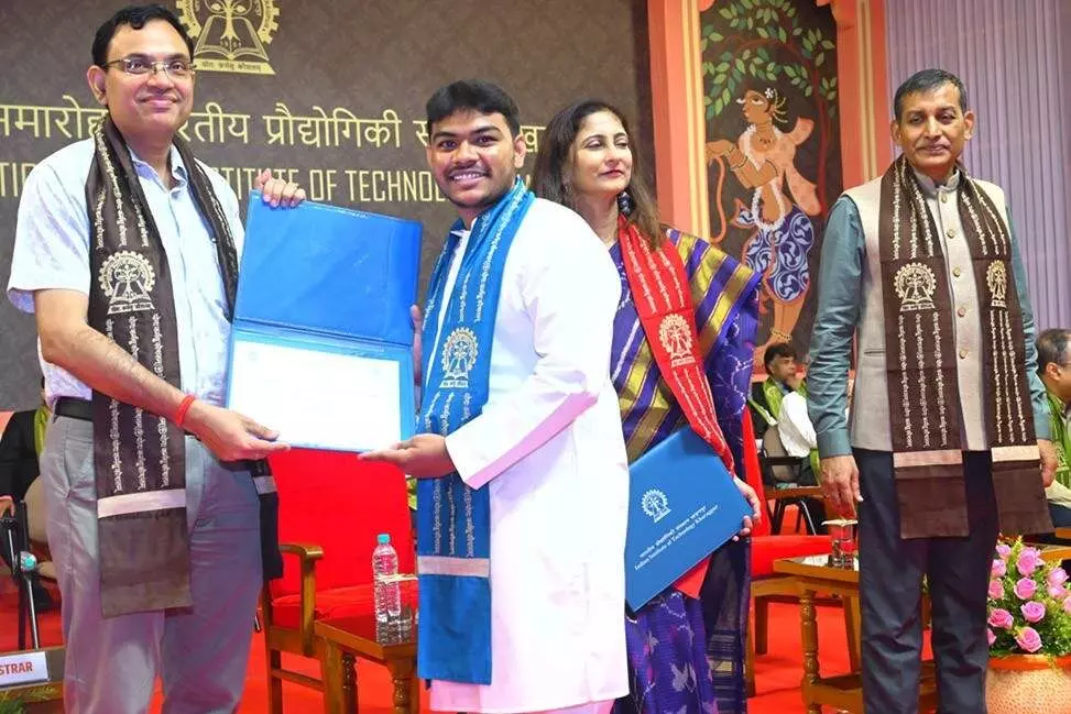 సూర్యాపేటకి కొత్త సూపర్ స్టార్ సూర్యాపేటకి కొత్త సూపర్ స్టార్