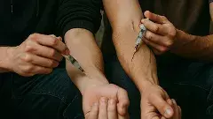 DRUGS | మత్తులోనూ వారి మెదళ్లు పాదరసమే..