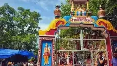 తొక్కిసలాటలో ఆరుగురు మృతి, పలువురికి గాయాలు.