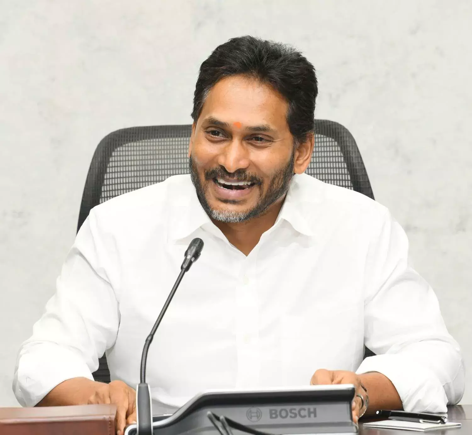 వైఎస్సార్సీపీలో  ఫిర్యాదులు భద్రపరిచేందుకు డిజిటల్ లైబ్రరి