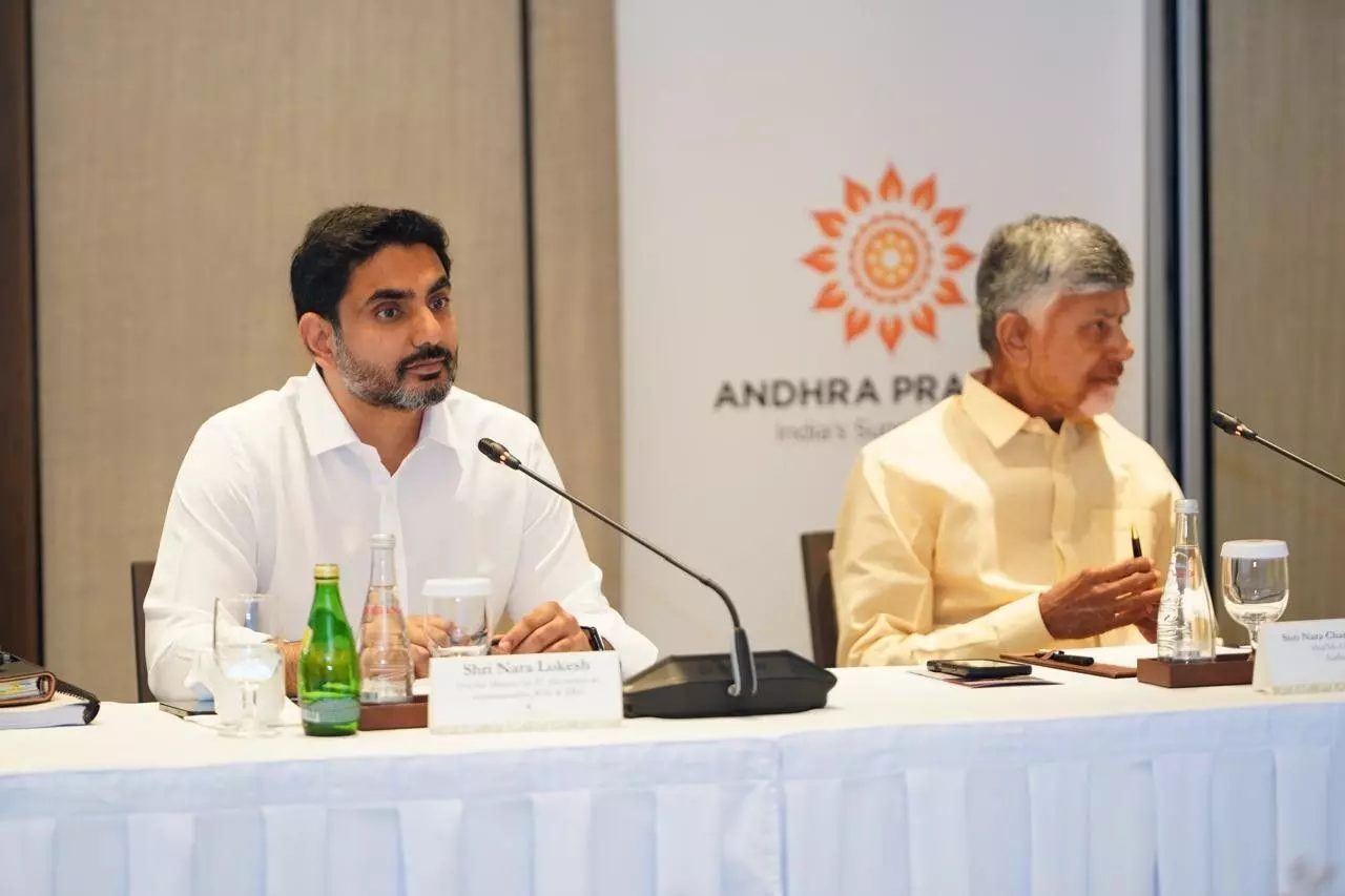 డేటా సెంటర్ల ఏర్పాటుకు ఏపీ అనుకూలం డేటా సెంటర్ల ఏర్పాటుకు ఏపీ అనుకూలం