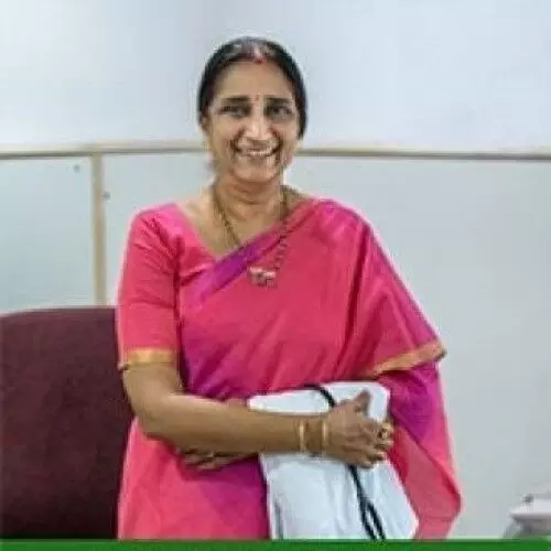 ‘సరోగసీ’ పాపంలో అధికారులదీ సగపాలు!