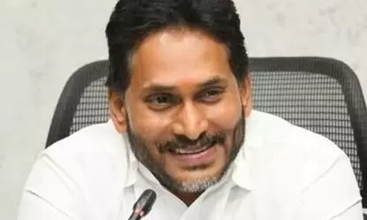 జగన్ బొట్టు వెనుక ఇంత కథుందా? జగన్ బొట్టు వెనుక ఇంత కథుందా?