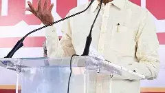 వాళ్లను జగన్‌ ఎందుకు ప్రోత్సహిస్తున్నారు