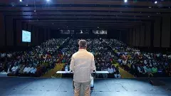 బాబు సింగపూర్ టూరు సాధించిందేమిటీ?