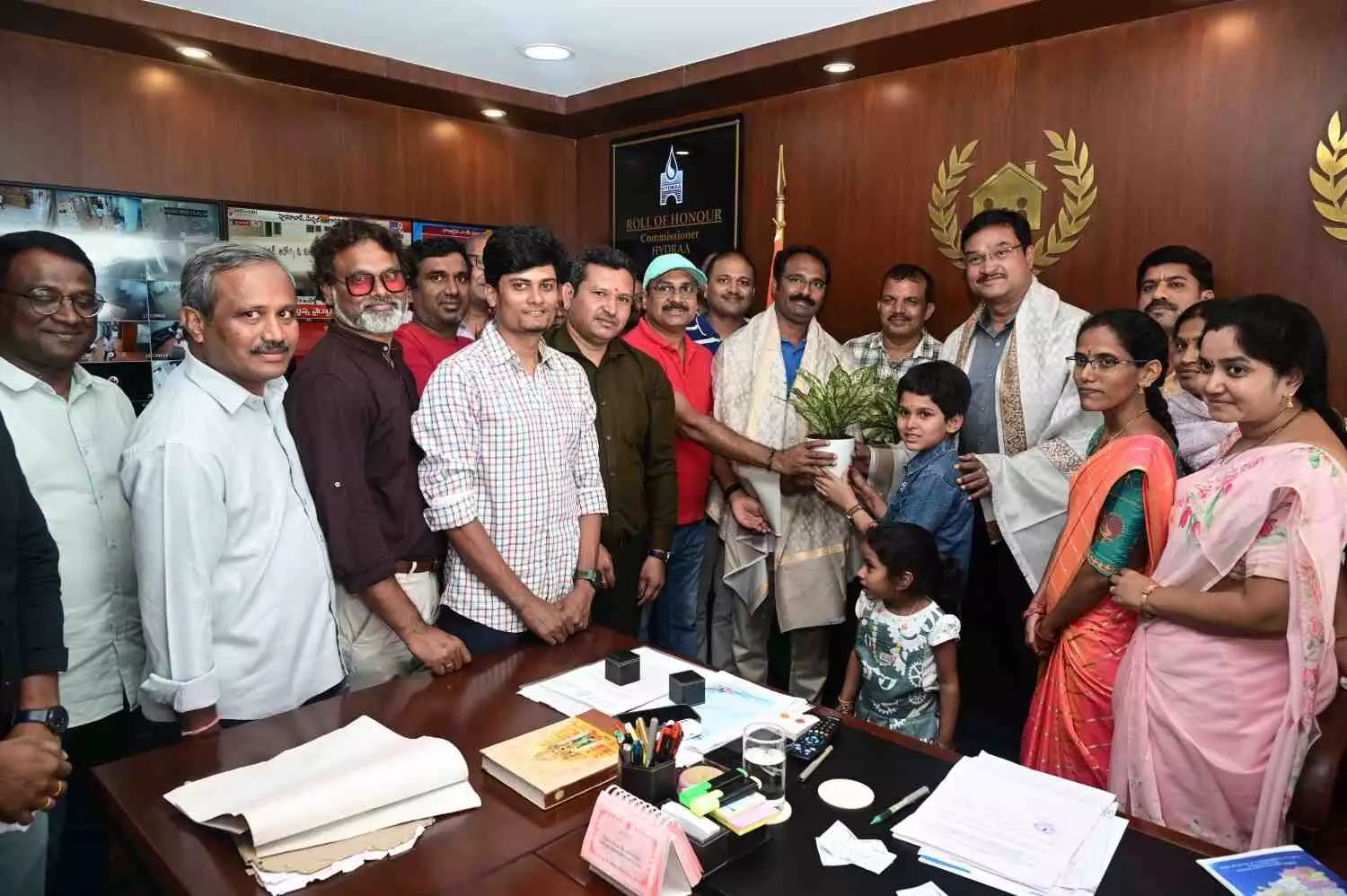 కూలగొట్టుడు కాదు,పర్యావరణహిత నగర నిర్మాణమే లక్ష్యంగా ‘హైడ్రా’ కూలగొట్టుడు కాదు,పర్యావరణహిత నగర నిర్మాణమే లక్ష్యంగా ‘హైడ్రా’