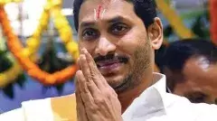 వరద బాధితుల కోసం ప్రార్థనలు చేస్తున్నా