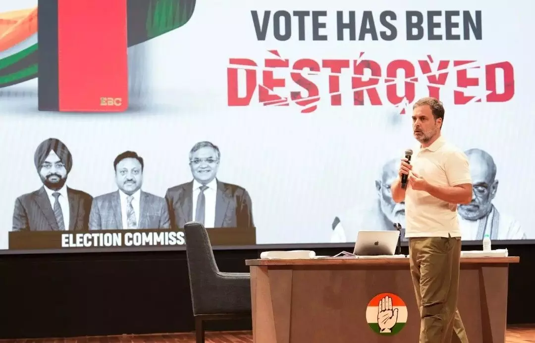 ఈసీ, బీజేపీ కుమ్మక్కయ్యాయి: రాహుల్ గాంధీ
