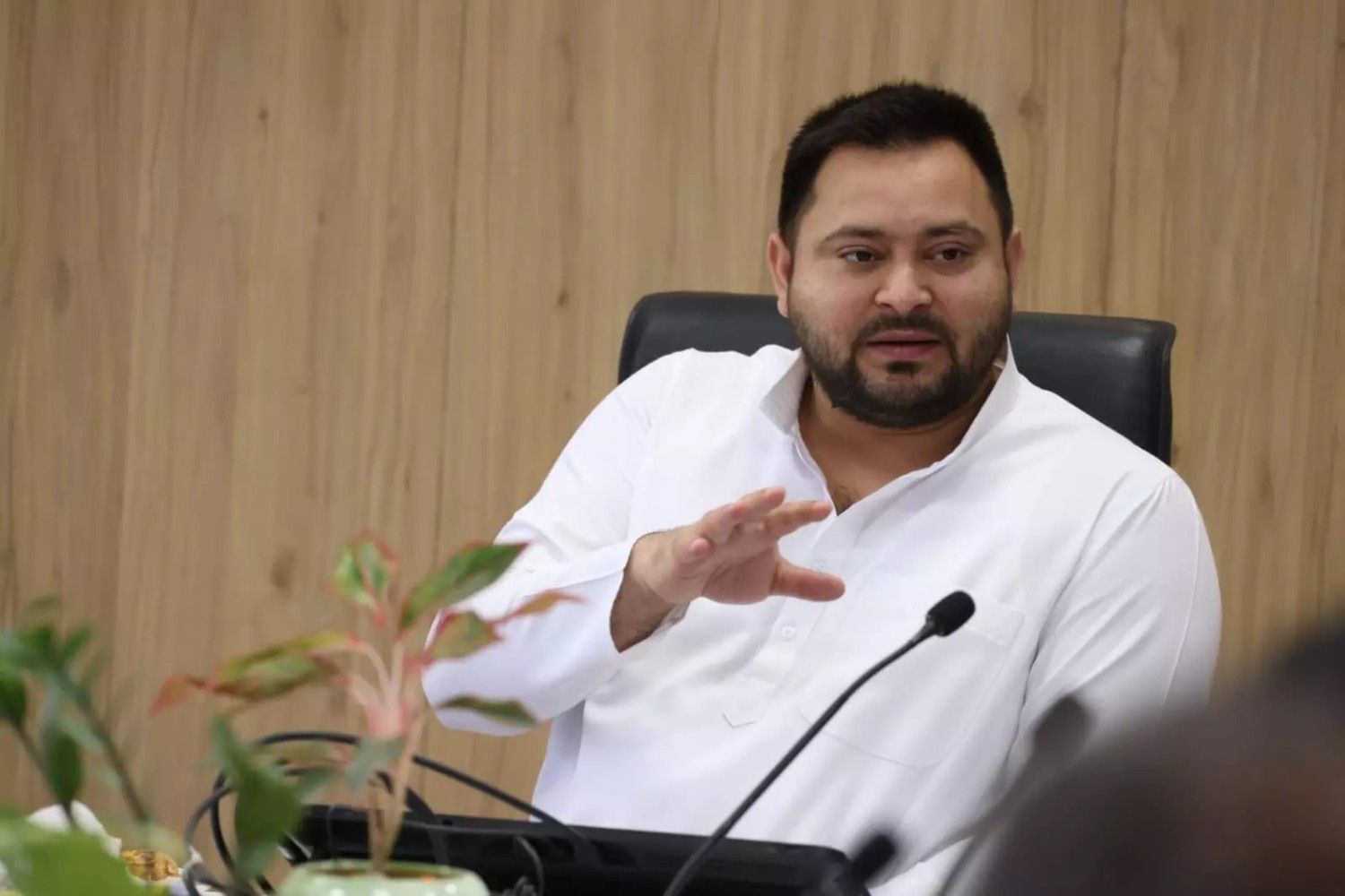 ‘నా ప్రశ్నకు EC సమాధానం చెప్పాలి’