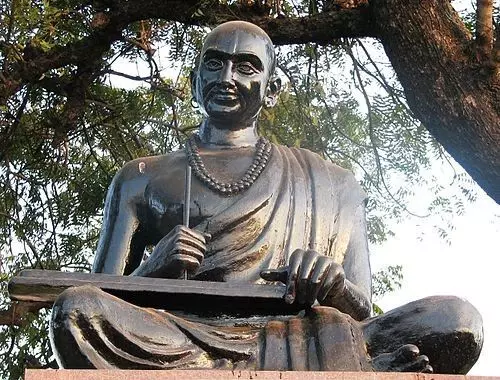 విభక్తి ప్రత్యయాలతో పోతన భాగవత పద్యాలు విభక్తి ప్రత్యయాలతో పోతన భాగవత పద్యాలు