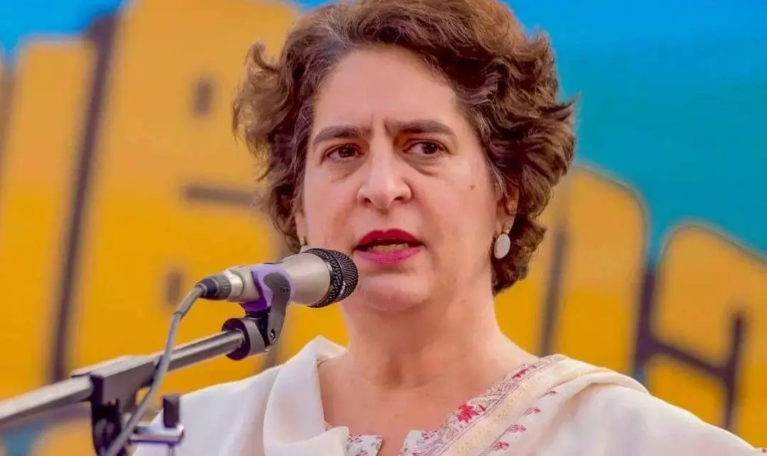 గాజాలో జెనో సైట్ కు పాల్పడుతున్నారు: ప్రియాంక గాంధీ గాజాలో జెనో సైట్ కు పాల్పడుతున్నారు: ప్రియాంక గాంధీ