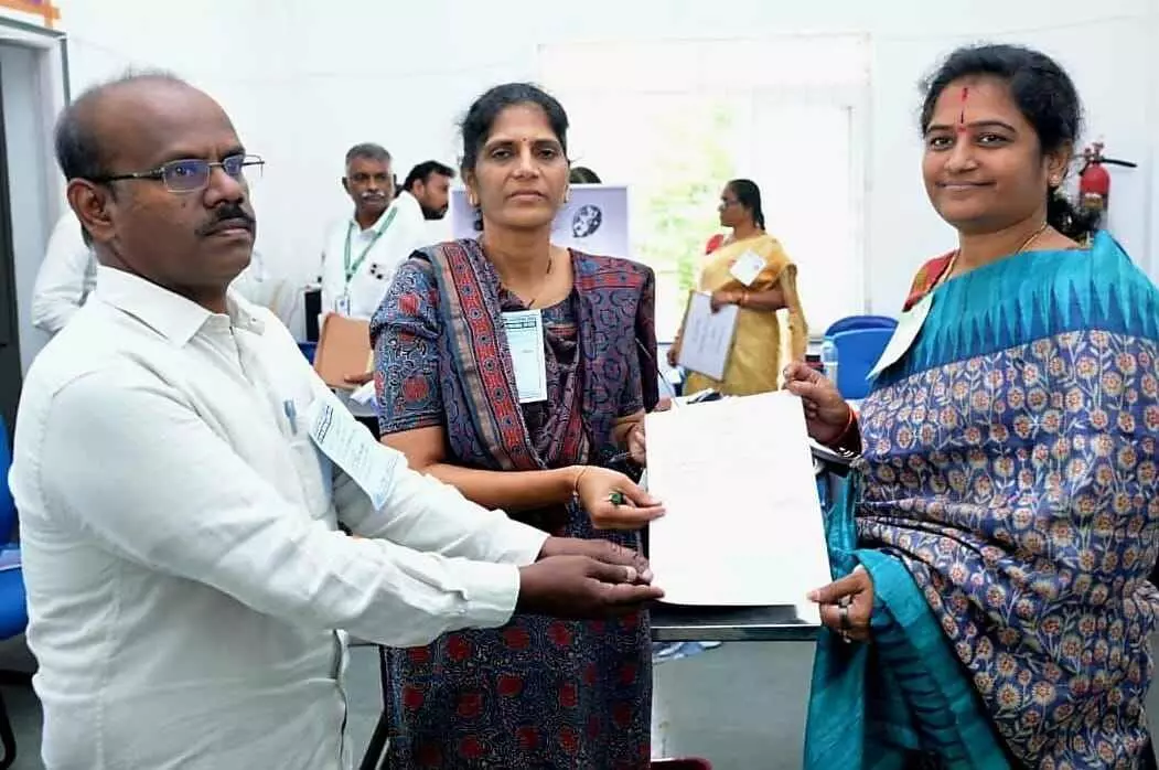 Jagan vs CBN | పులివెందులపై టీడీపీ జెండా..