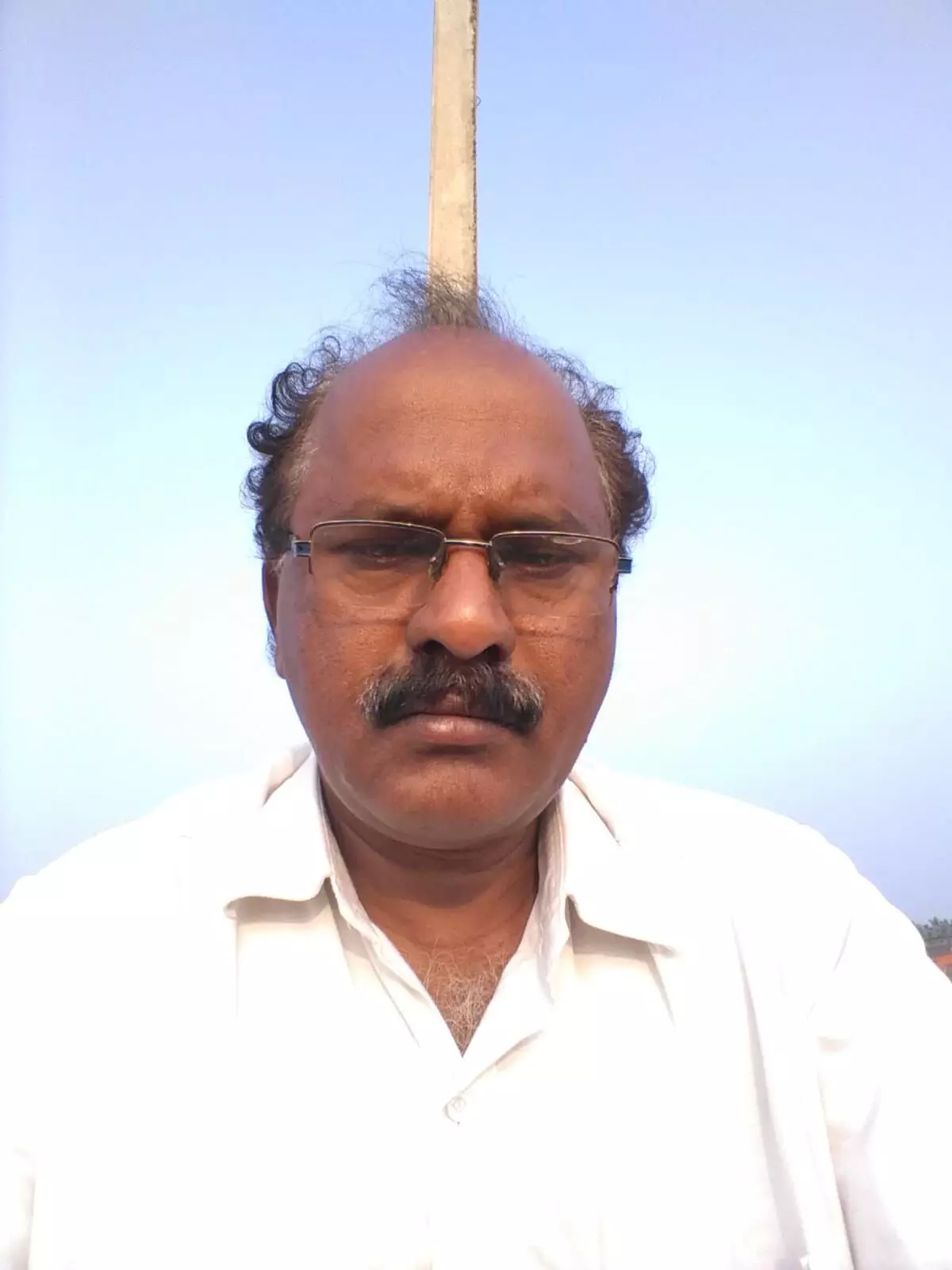 గడ్డం ప్రభాకర్,రొయ్యల రైతు అడ్డాలపాలెం, సఖినేటిపల్లి,కోనసీమ జిల్లా