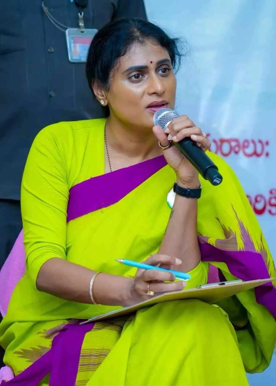 మోదీతో జగన్‌కు హాట్‌లైన్‌ ఉంది