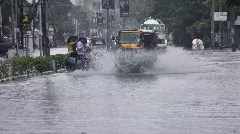 మరో 48 గంటలు భారీ వర్షాలే.. వణుకుతున్న ఉత్తరాంధ్ర