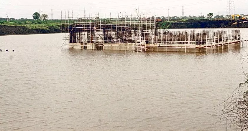 రాజధాని అమరావతికి వరదల తలపోటు
