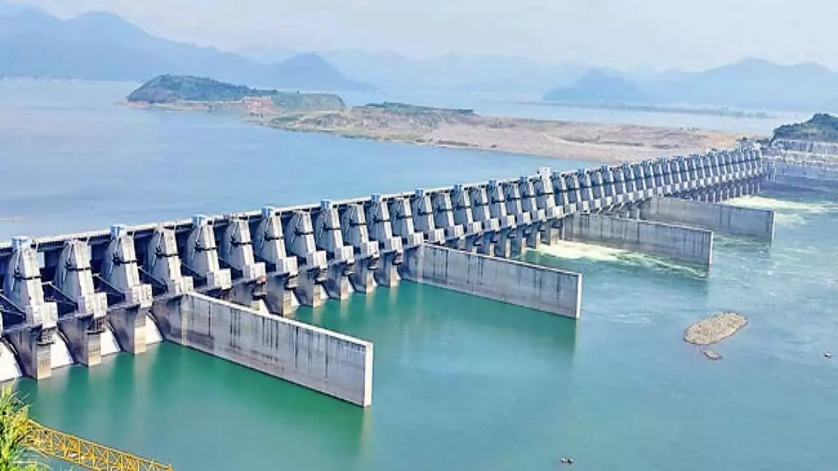 స్వాతంత్ర దినోత్సవ స్పీచ్ లోనూ  బనకచర్ల వార్