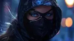 కళ్లల్లో కారం కొట్టి బంగారం లాక్కెళ్లిన మాయ లేడీ