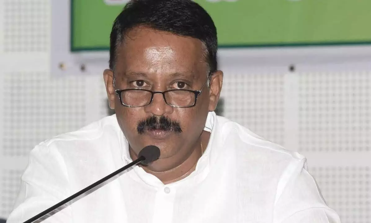 ఎమ్మెల్యే ‘బుడ్డా’ ఏంటీ ఈ అరాచకం?