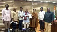 జాతీయ ఎస్సీ,ఎస్టీ కమిషన్‌లకు వైసీపీ ఫిర్యాదు