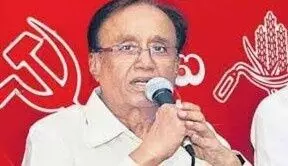 కామ్రేడ్ సురవరం జీవితంలో మర్చిపోలేని ఆ 2 సంఘటనలు ఏమిటంటే.. కామ్రేడ్ సురవరం జీవితంలో మర్చిపోలేని ఆ 2 సంఘటనలు ఏమిటంటే..