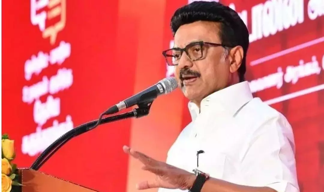 ఎన్నికల వేళ విద్యార్థులపై వరాలు కురిపించిన స్టాలిన్ ఎన్నికల వేళ విద్యార్థులపై వరాలు కురిపించిన స్టాలిన్