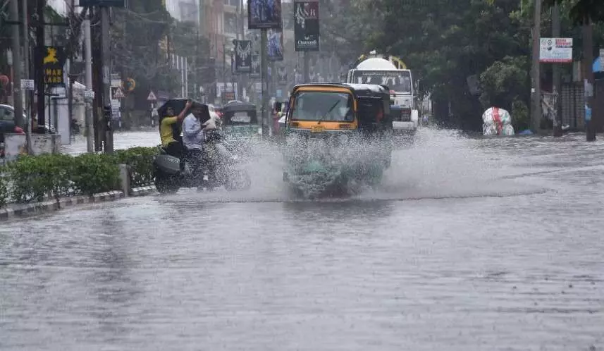 భారీ వర్షాలు–వినాయక మండపాల వద్ద జాగ్రత్తగా ఉండాలి భారీ వర్షాలు–వినాయక మండపాల వద్ద జాగ్రత్తగా ఉండాలి