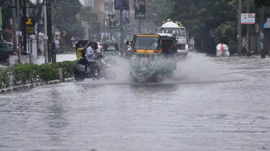 ఈ జిల్లాల్లో మూడు రోజుల పాటు వర్షాలు ఈ జిల్లాల్లో మూడు రోజుల పాటు వర్షాలు