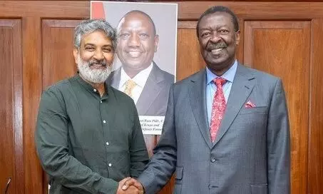 మహేశ్ బాబు – రాజమౌళి కాంబో- 120 దేశాల రిలీజ్, నిజమెంత? మహేశ్ బాబు – రాజమౌళి కాంబో- 120 దేశాల రిలీజ్, నిజమెంత?