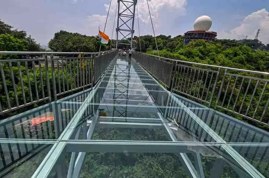 విశాఖలోని కైలాసగిరిపై సరికొత్త అద్దాల వంతెన
