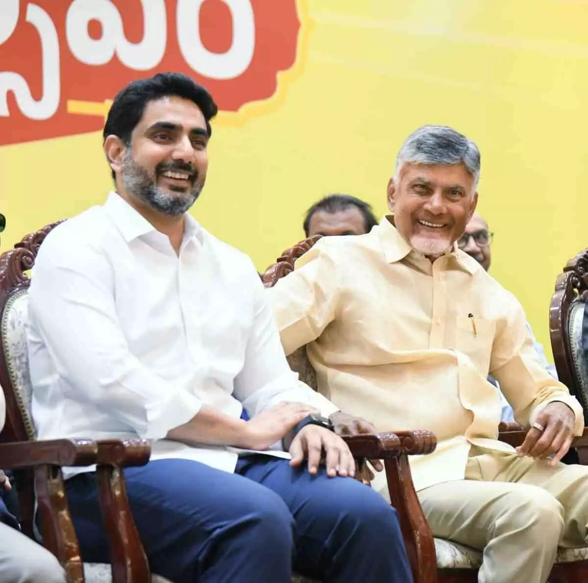 లోకేష్‌ నాతో పోటీ పడడమంటే చాలా కష్టం