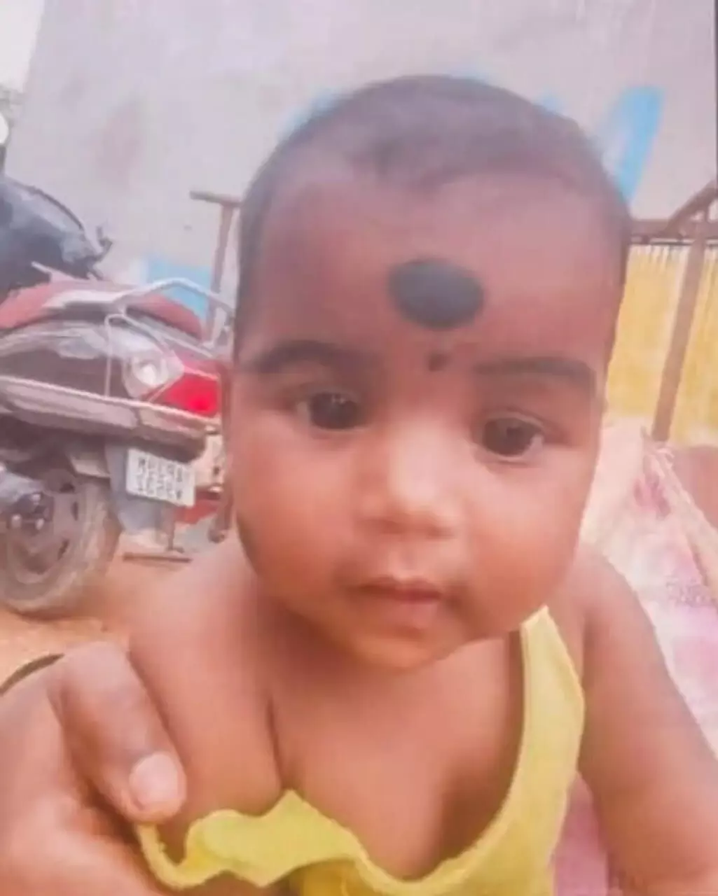 ఆ తల్లి మనసు ఎందుకు పాషాణమైంది? అదృశ్యమైన ఈ పాపాయి ప్రాణం ఎలా పోయింది? ఆ తల్లి మనసు ఎందుకు పాషాణమైంది? అదృశ్యమైన ఈ పాపాయి ప్రాణం ఎలా పోయింది?