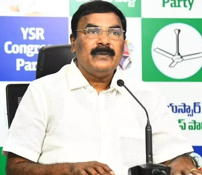 రైతులను హీనంగా హేళనలు చేస్తారా రైతులను హీనంగా హేళనలు చేస్తారా